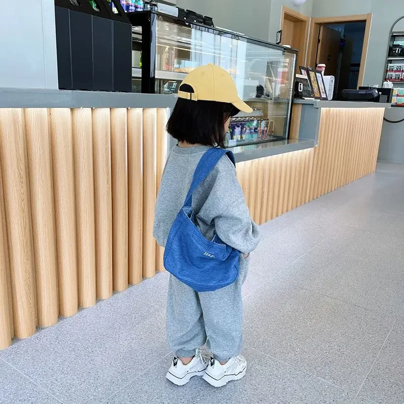 Baby Boys Girls Denim Shoulder Bags 2024 New Arrival Kids Cute Canvas Shoulder Bag Outdoor Accessory Small Bag Korean Style 3