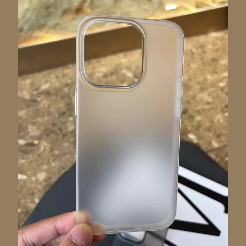 Ultra-Thin Frosted Semi-Transparent Phone Case with Non-Yellowing, All-Inclusive Fall Protection