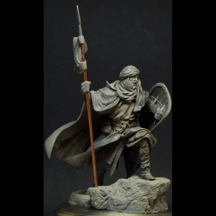 

Фигурка из смолы 1/24 года, старинные фантазийные рыцари, модель темплара, несобранная Неокрашенная фигурка, набор для строительства