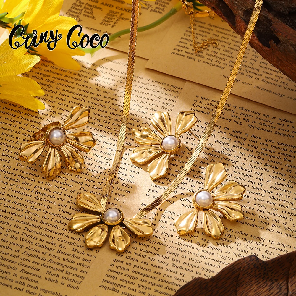 

Cring Coco Fashion Snake Bone Chain Pendant Necklaces Set Trendy Jewelry Popular Lady Necklace Earrings Ring Set for Women 2023