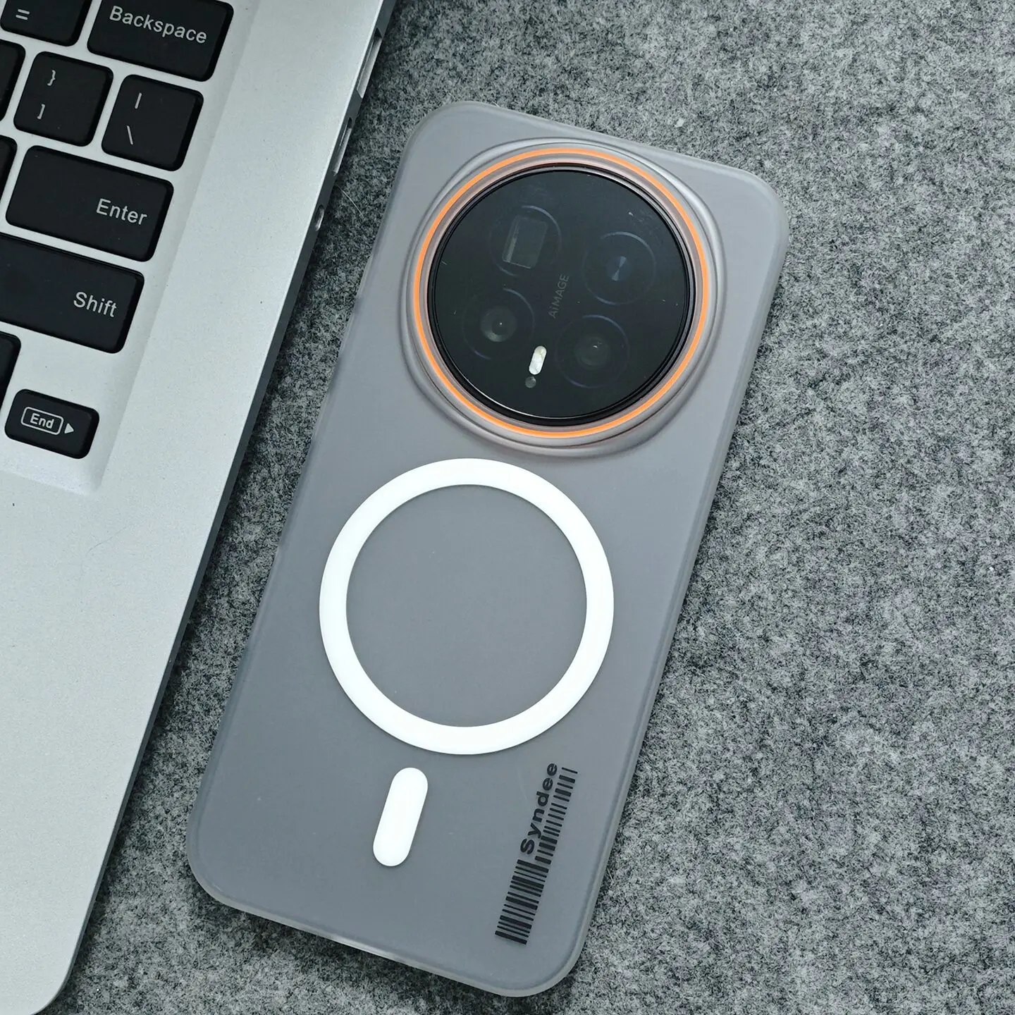 Luxury Skin-Friendly Magnetic Ultra-Thin PC Anti-Fall Shockproof Case Cover