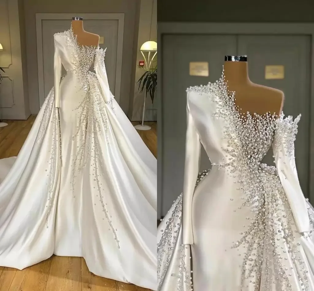 

Ball Gown Wedding Dress One Shoulder V Neck Long Sleeves Appliques Sequins Pearls Detachable Train Bridal Gowns Robe De Mariée