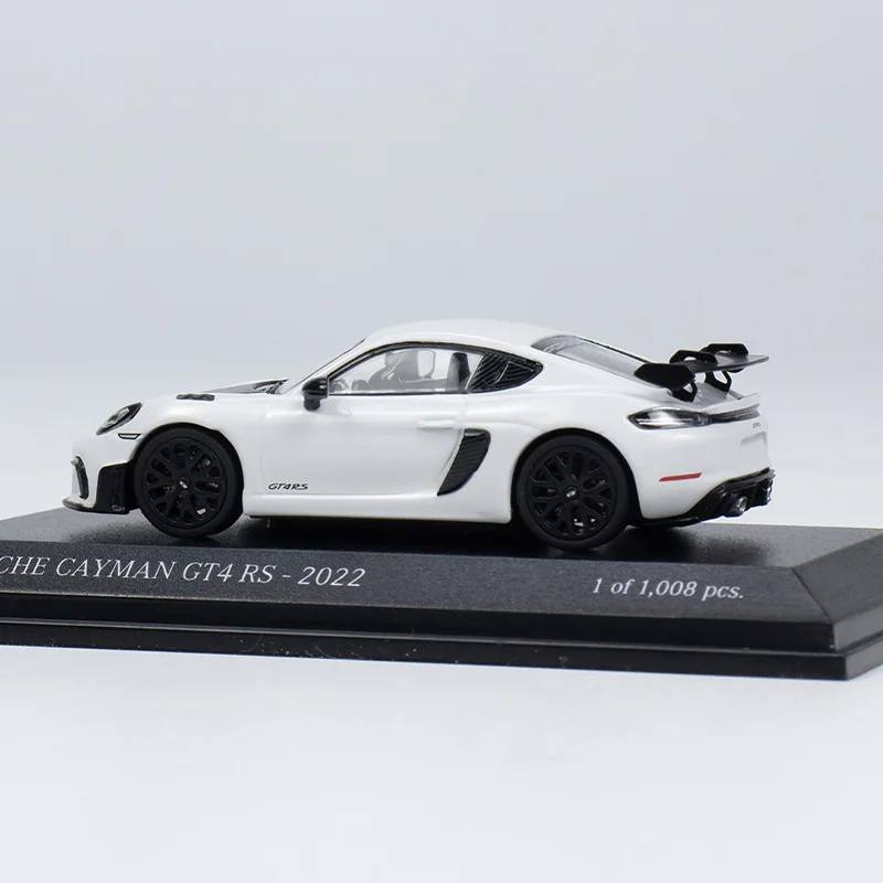 다이캐스트 오리지널 1:64 스케일 합금 정적 GT4 RS 자동차 모델 완제품 시뮬레이션 장난감 컬렉션 장식 선물