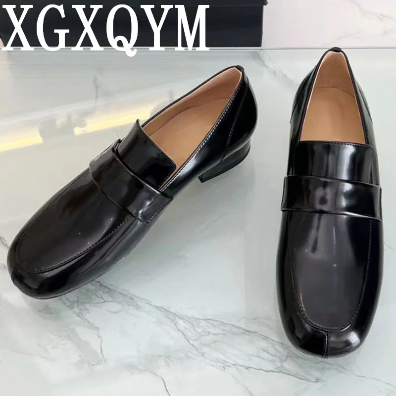 

New Arrive Women Leather Loafers Round Toe High Quality Slip On Ladies Runway Designer Flat Outwear Soft Sole Lazy Shoe Handmade