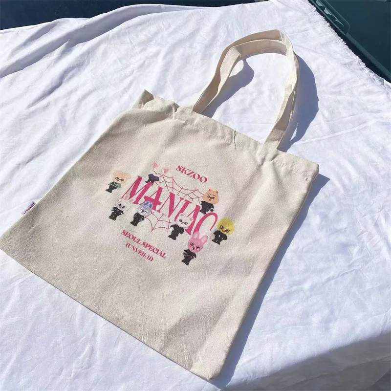 Stray kids曲名入り手作りバッグ-