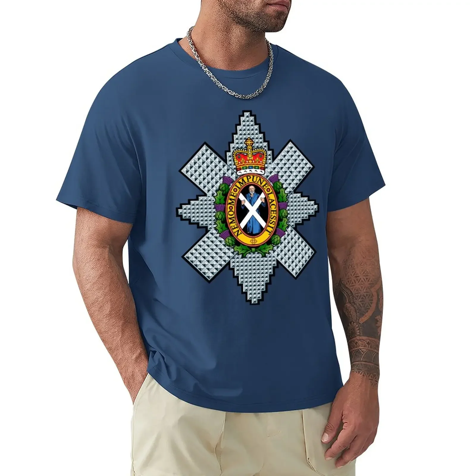 

THE BLACKWATCH INSIGNIA T-Shirt tops shirts graphic tees fitted t shirts for men
