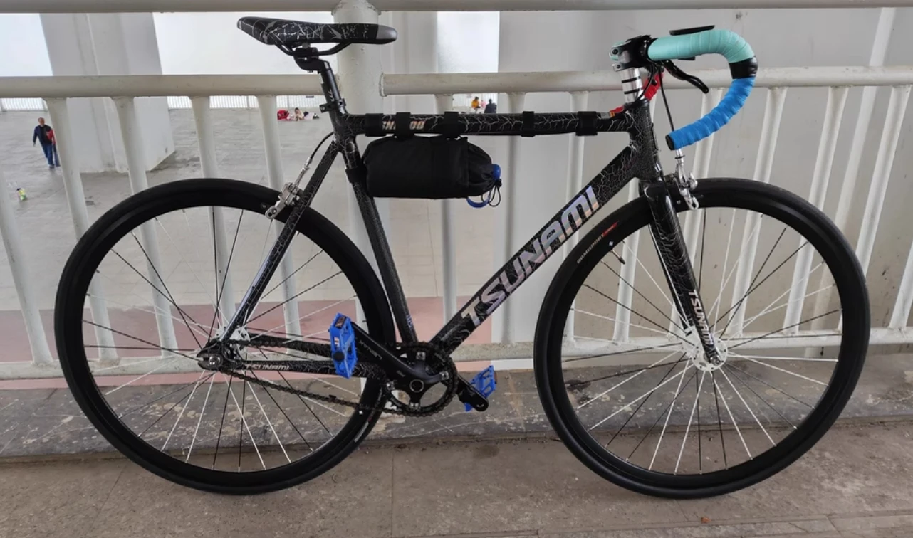 TSUNAMI SNM100 New Crack Black White Fixie Frame Single