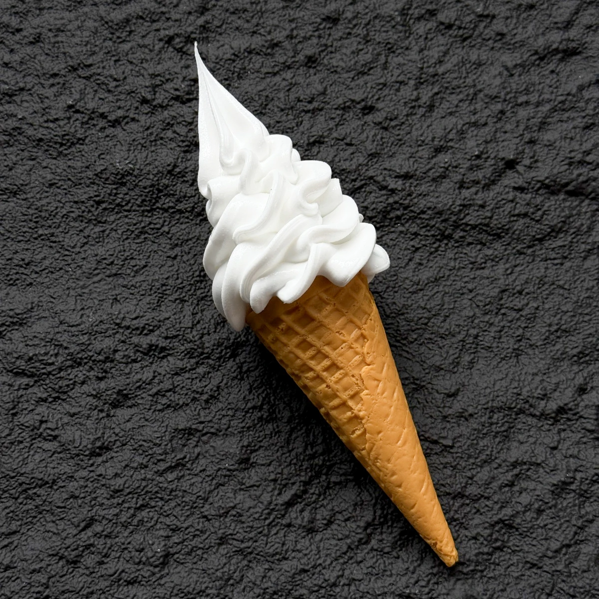 Food Model Food Photography Props Simulated Crispy Ice Cream Realistic Fake Food Dessert Model Ice Cream Cone Photography Props Easter Decorations