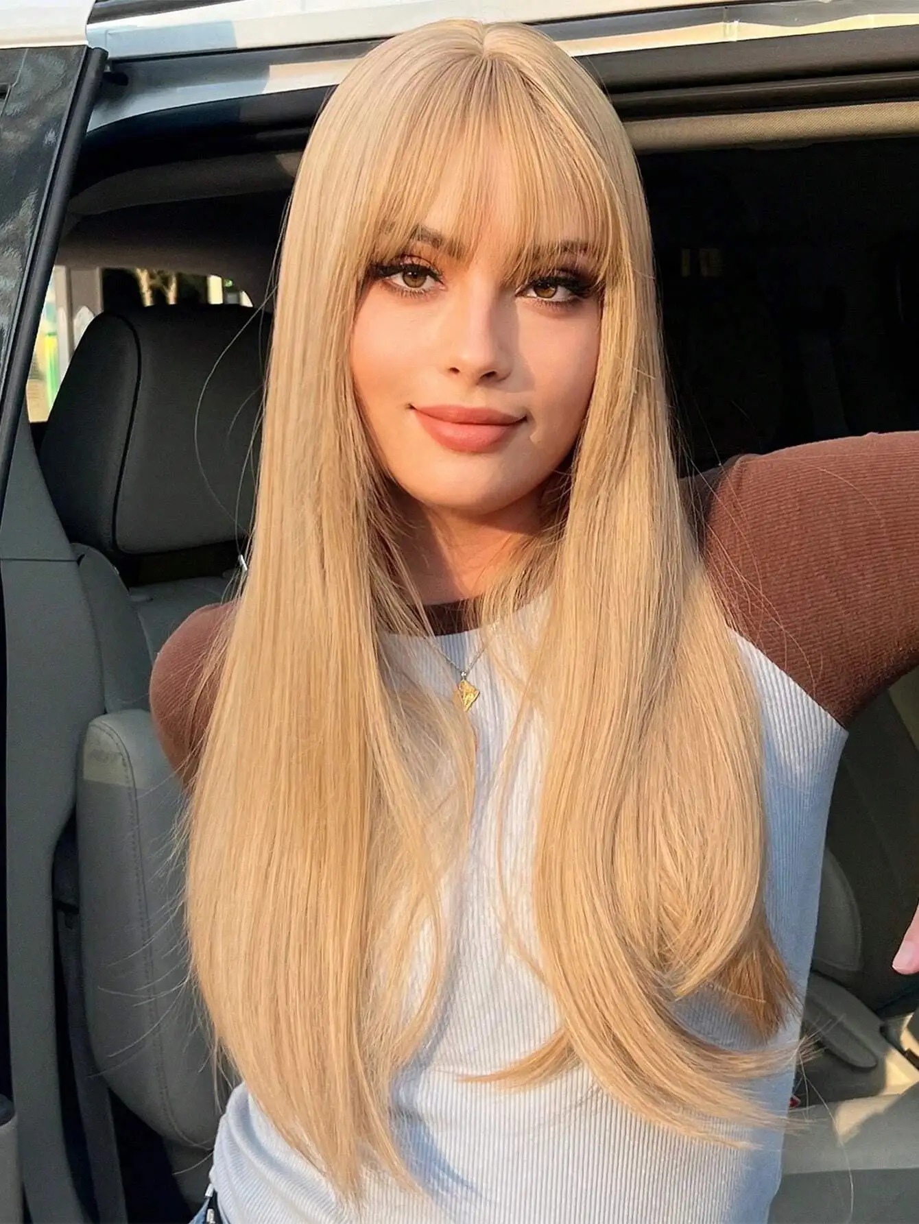 Platinum Blonde Wavy Synthetic Wig for Women with Bangs