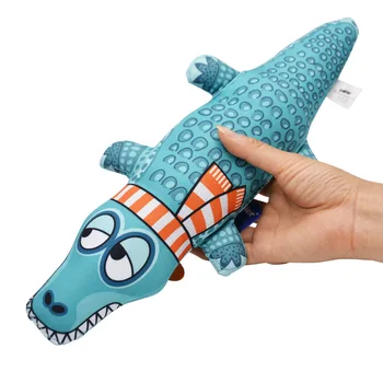 Jouet Crocodile Grinçant Luxe pour Chien - 2025 - Doglovedesign : Vêtement et accessoires pour chiens Jouet Crocodile Grinçant Luxe pour Chien - 2025 - Doglovedesign : Vêtement et accessoires pour chiens