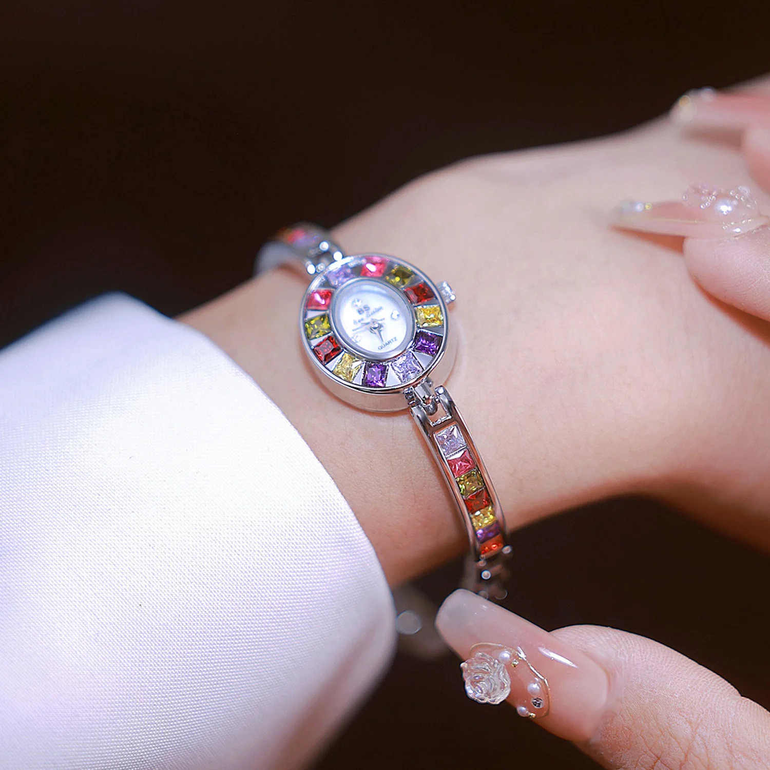 Luxury Women Watches High Quality Colorful Diamonds Dial Bracelet Ladies Watch Fashion Small Gold Quartz Wristwatches Gifts 6