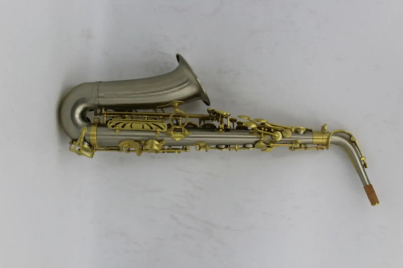 Eastern music professional white copper alto saxophone