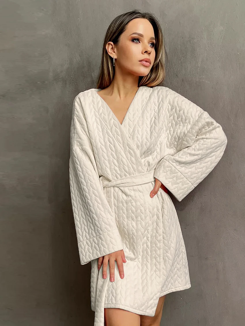 Marthaqiqi Casual Female Robe Sexy V-Neck Bathrobe Long Sleeve Sleepwear Lace Up Nightgowns Autumn 2024 New Home Clothes Women