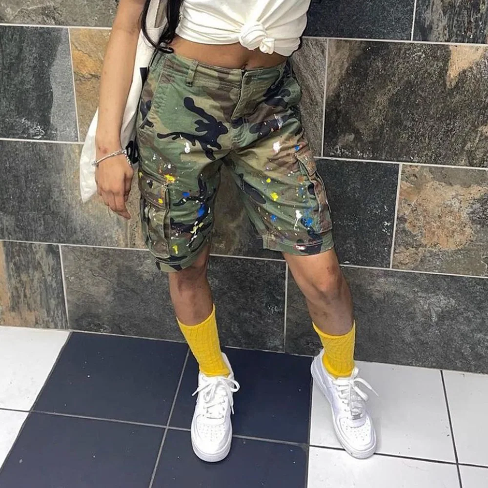

Womens Graffiti Camo Shorts New in Y2k Clothing Multi Pocket Casual Camping Outdoors Loose Fit Half Pants