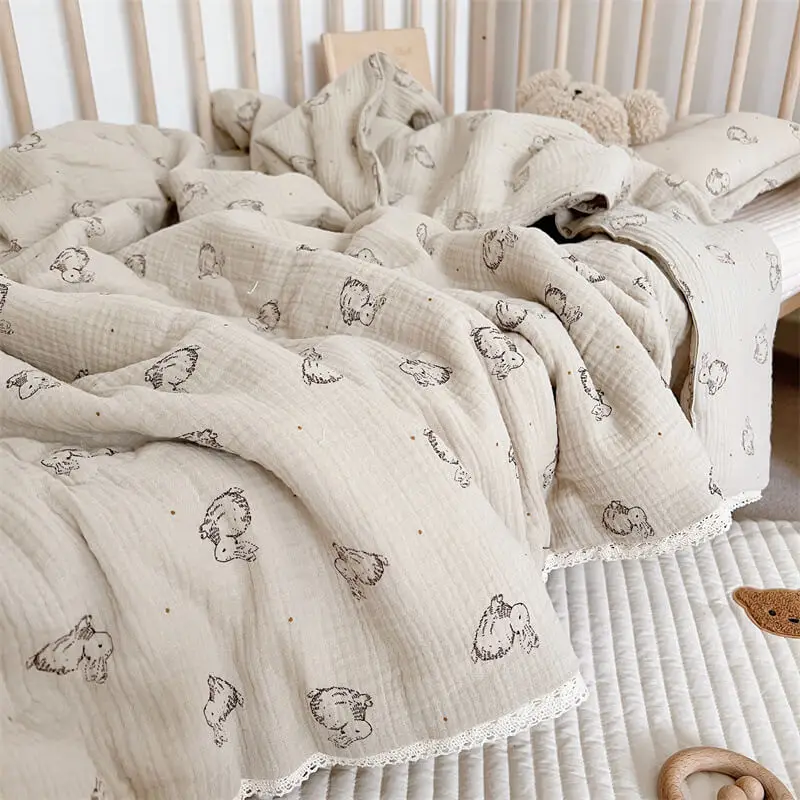Cotton Muslin Bunny Quilt Warm and lightweight baby quilt for all seasons120x150cm