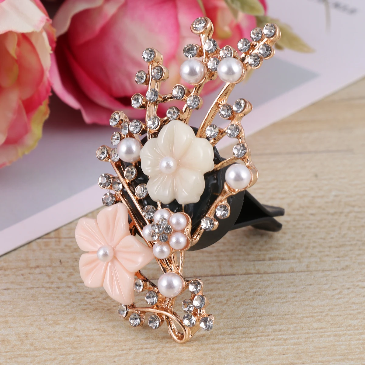 �ڵ��� ��� Ŭ�� �Ʒθ� �׶��� ��Ʈ �� ������ ��ǻ�� �׼����� ���� û���� ������ ���� ���� �� ���� ��