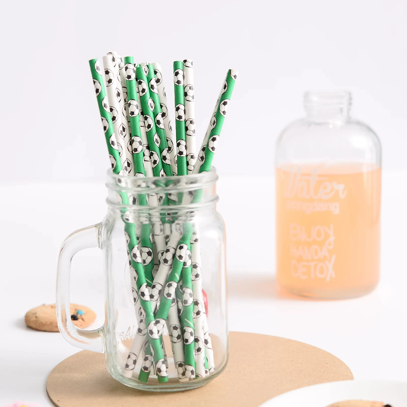 25PCS /50pcsFootball Birthday Disposable Set Football Paper Straw Tableware Boys Happy Soccer Birthday Party Supplies