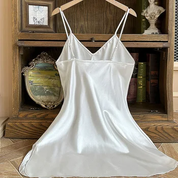 2025 الصيف مثير Backness المرأة حبال بلون الخامس الرقبة الحمالة تنورة شورت تنفس الحرير المرأة ثوب النوم لملابس المنزل 2