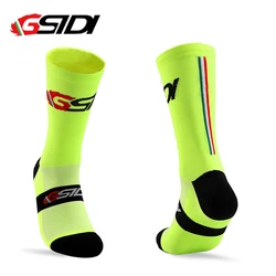 Elevate Your Performance: Premium Compression Cycling and Running Socks for Men & Women (Vertical bar green)