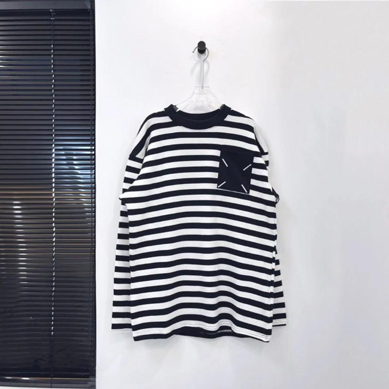 

MMsix Men T-shirt Y2K Chest Logo Striped Women Pullover Casual Long-sleeved Sweatshirt South Korea's Popular Brand Couple Top