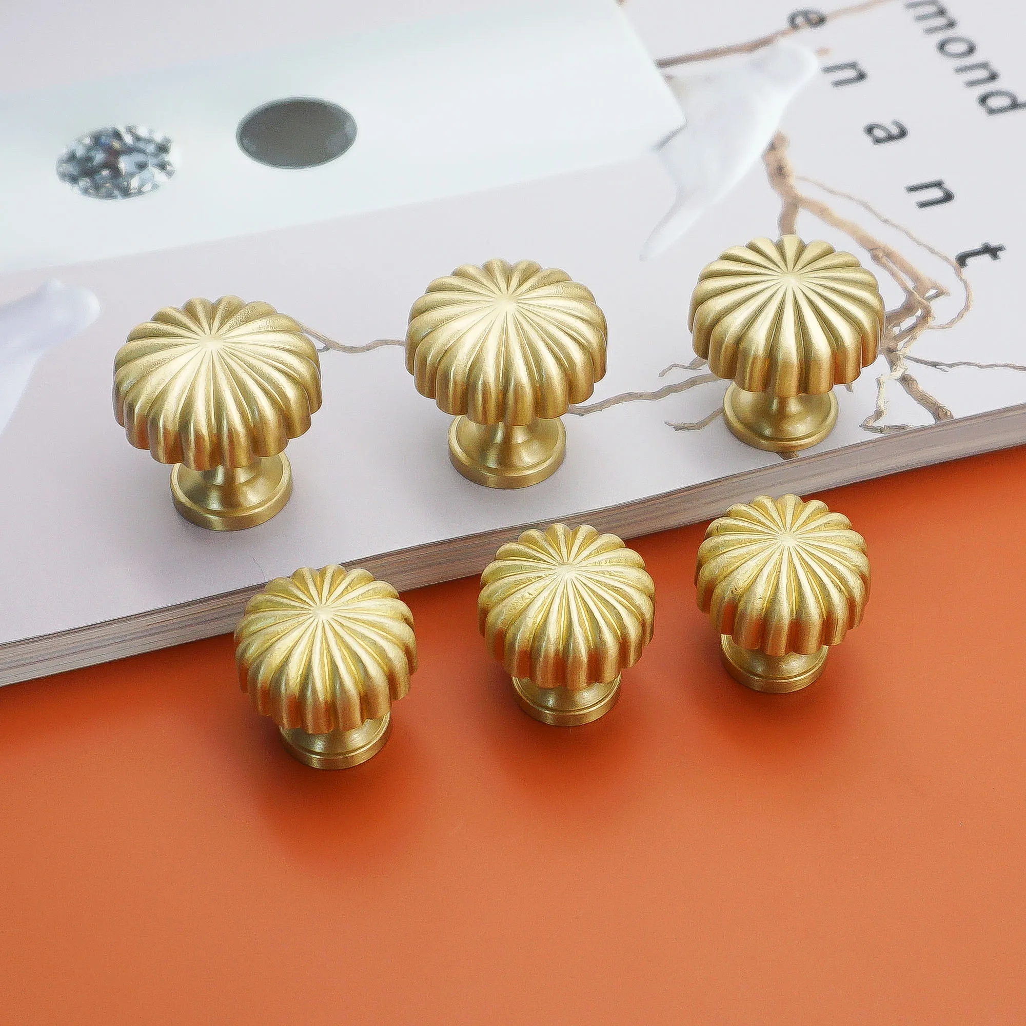 MFYS Gold Round Knobs for Furniture Solid Brass Drawer Handles Luxury Wardrobe Dresser