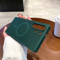 Magnetic Shockproof Case with Heat Dissipation and Mag - safe Charging Compatibility for ZTE nubia Red Magic 11S Pro (Green)