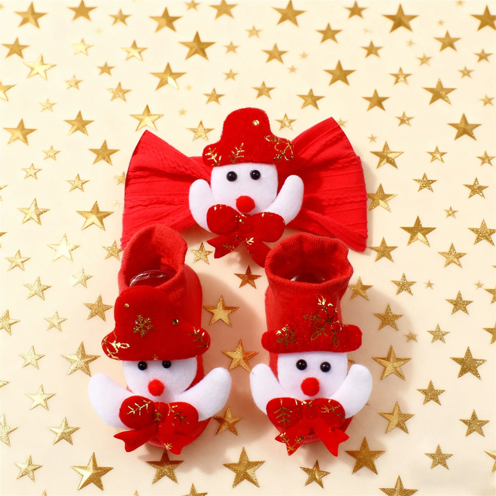 Adorable Baby Boy Christmas Hat Mittens Set Stylish Festive Reindeer Mittens and Hat Infant Trendy Baptism Clothing Accessory