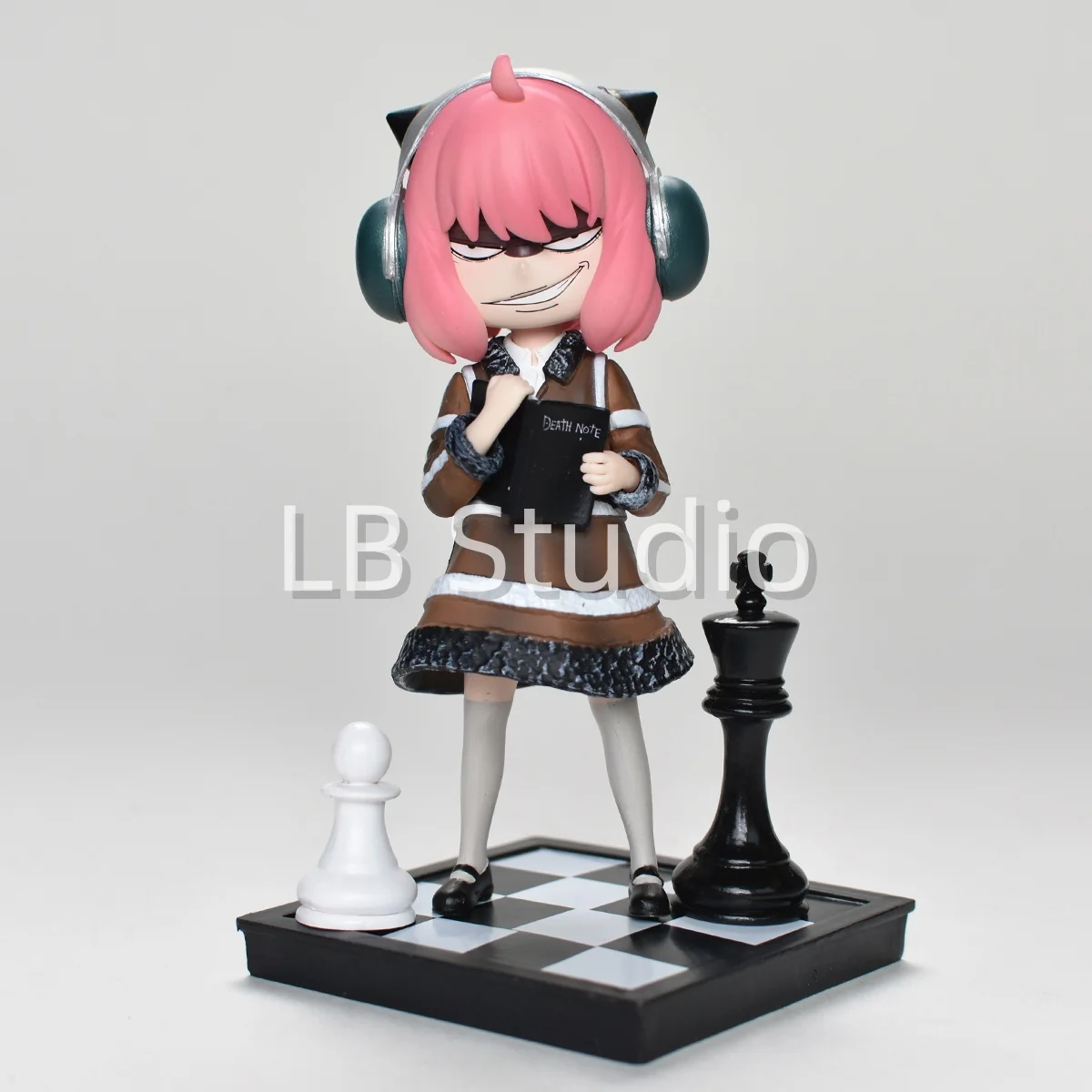 S9f94b2a7f4ef40d0a0f39cb60c69c3a30 - Spy × Family Merch