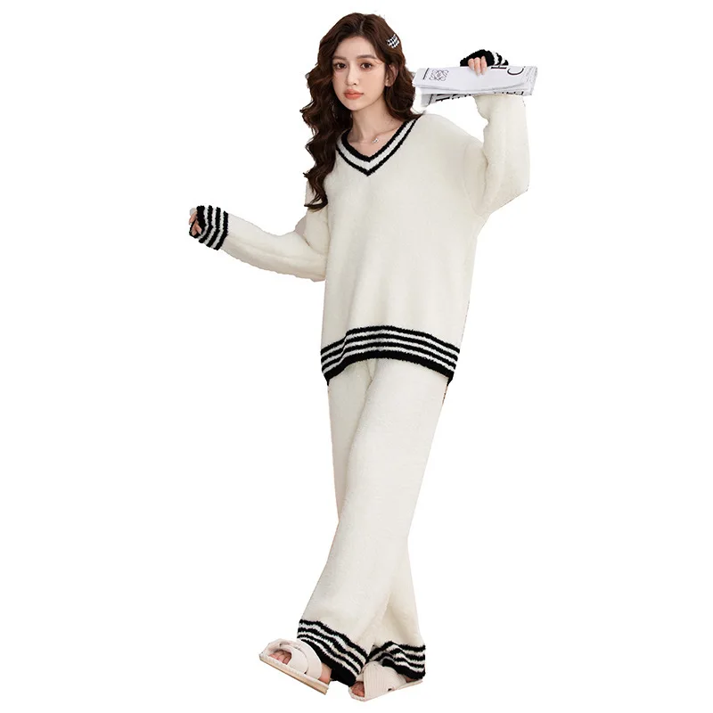 Autumn and Winter New Pajamas Women's Home Furnishing Set Loose One Size Warm and Thick Solid Stripes