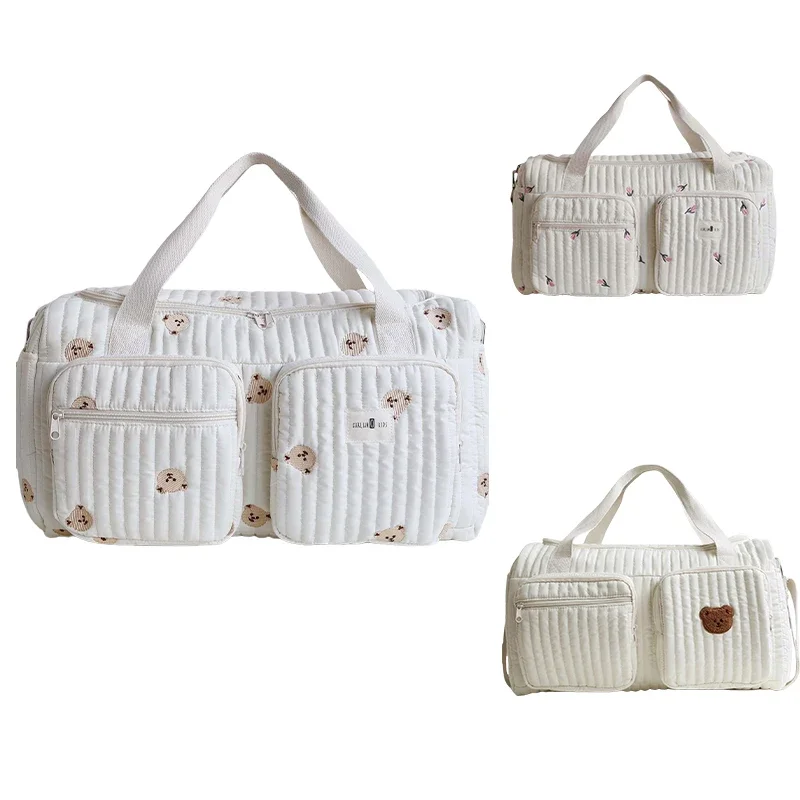Bolsa de fraldas Quilted Tulip Mommy de grande capacidade com estampa de urso e alça de ombro versátil para cuidados com a mãe e o bebê._voghion.com