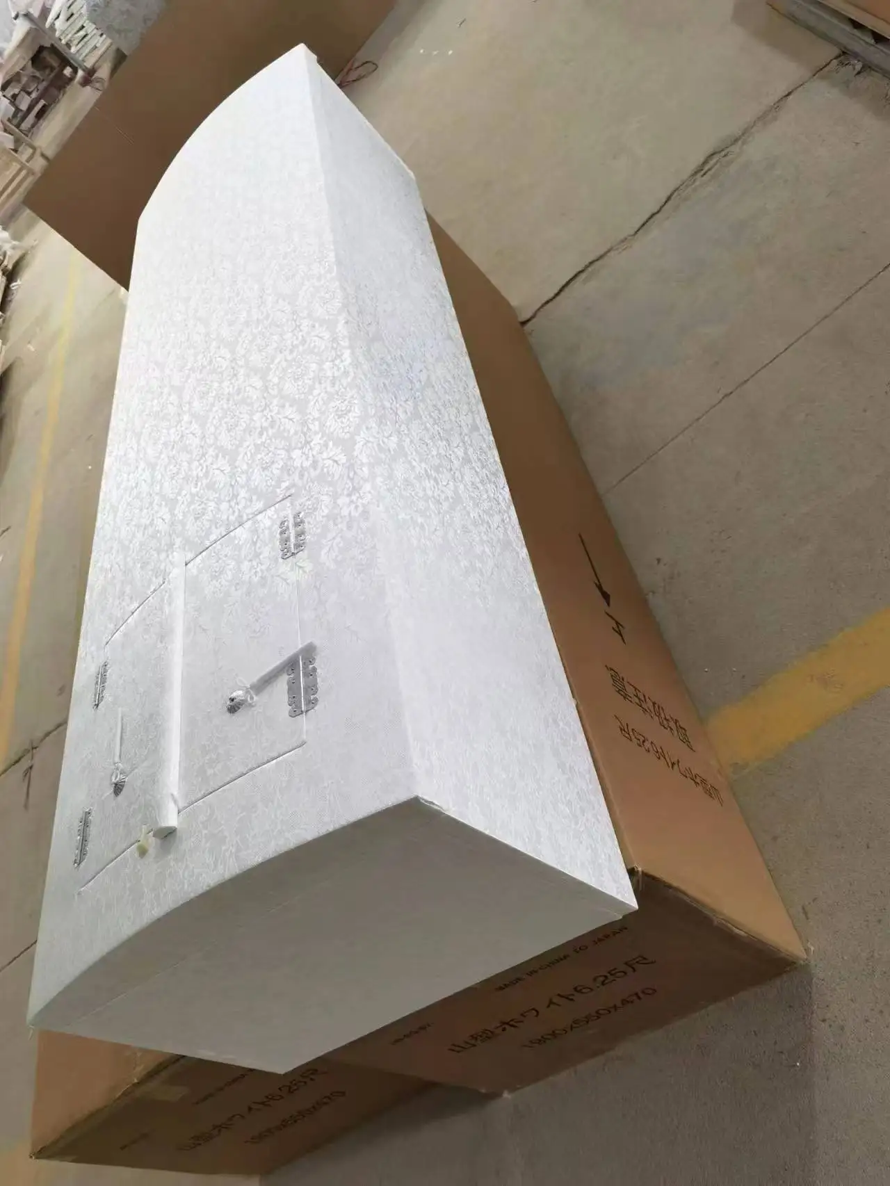 at Low Price Cardboard Casket Premium Cardboard Coffin for Adult Funeral Burial or Cremation
