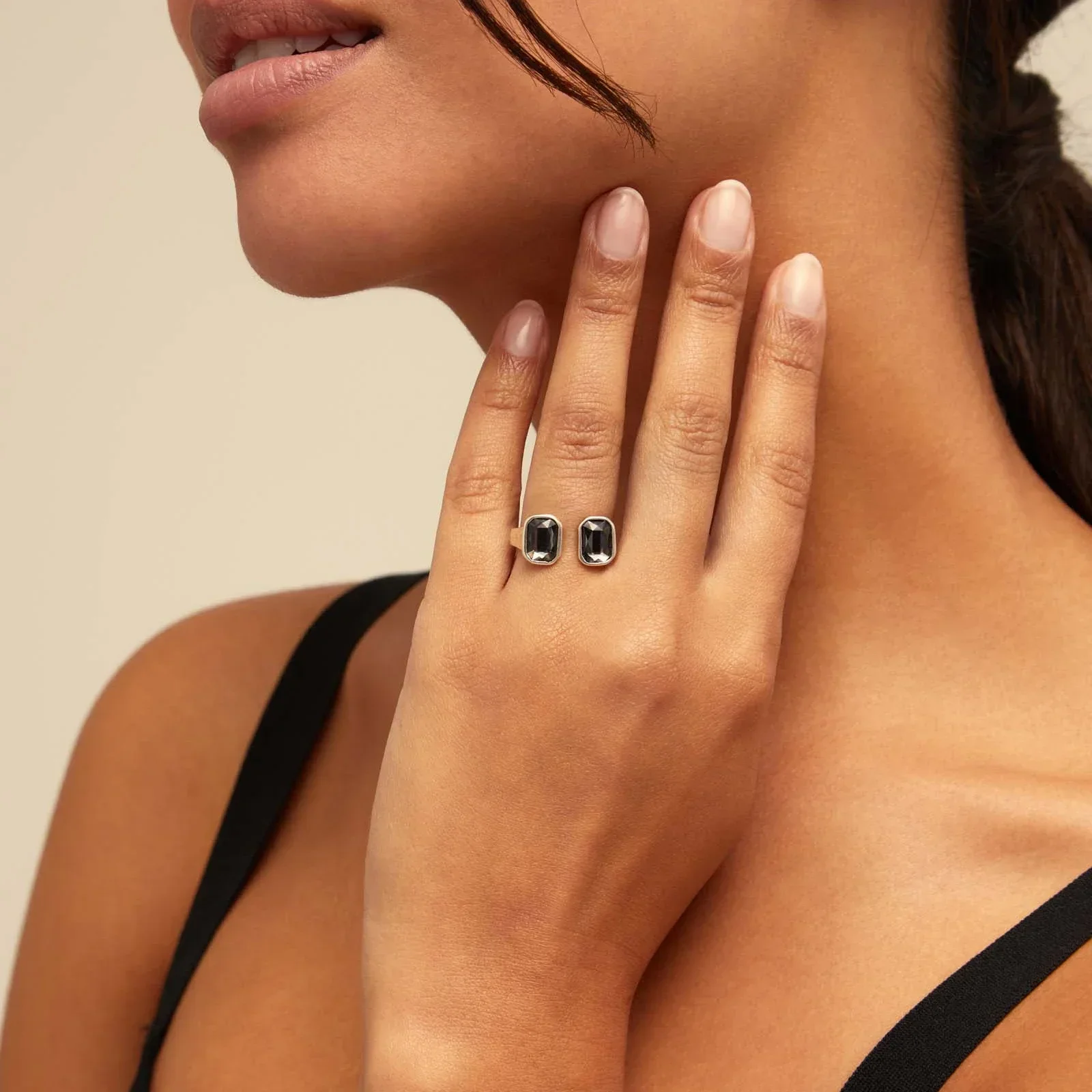 2024 Original New Product UNO Jewelry Spain Fashion Elegant Double Gem Open Ring Women's High Quality Jewelry Gift 4