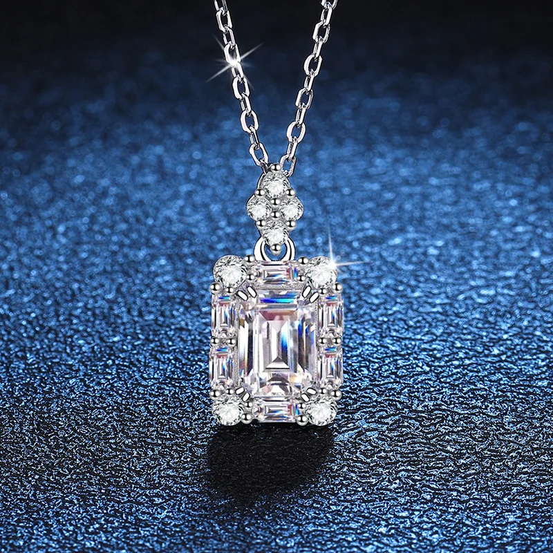 

Серебряное Ожерелье S925 с муассанитом, 1 карат
