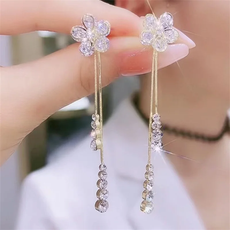 Diamond Dangling Earrings - On Cheong Jewellery