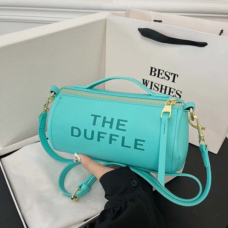Elegant Textured Leather Crossbody Bag For Women Stylish Commuter Purse With Adjustable Chain And Charm lady messenger bag