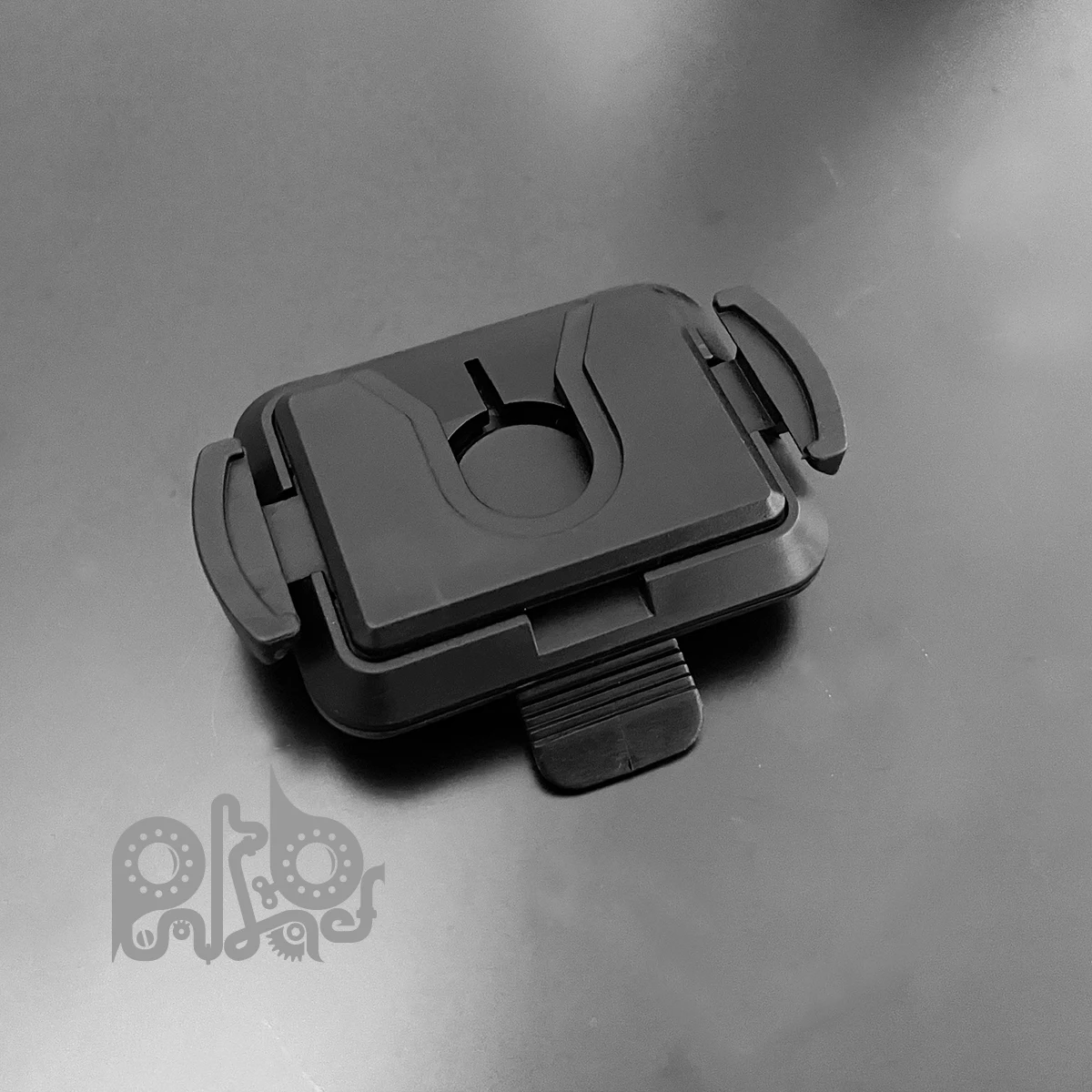 

Special Clasp For Lightsaber The Force Lightsaber Carries A Storage Clasp Which Can Adapt To Multiple Brands Of Lightsabers