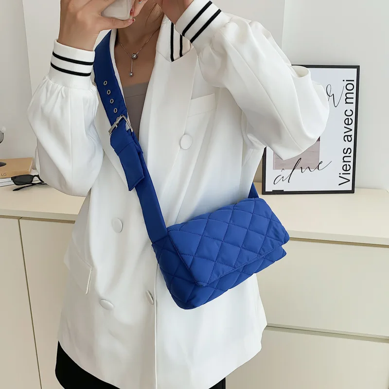 Brand Design Women's Armpit Shoulder Crossbody Bags Fashion Quilted Purses And Handbag Luxury Female Nylon Summer Top Hand Bags