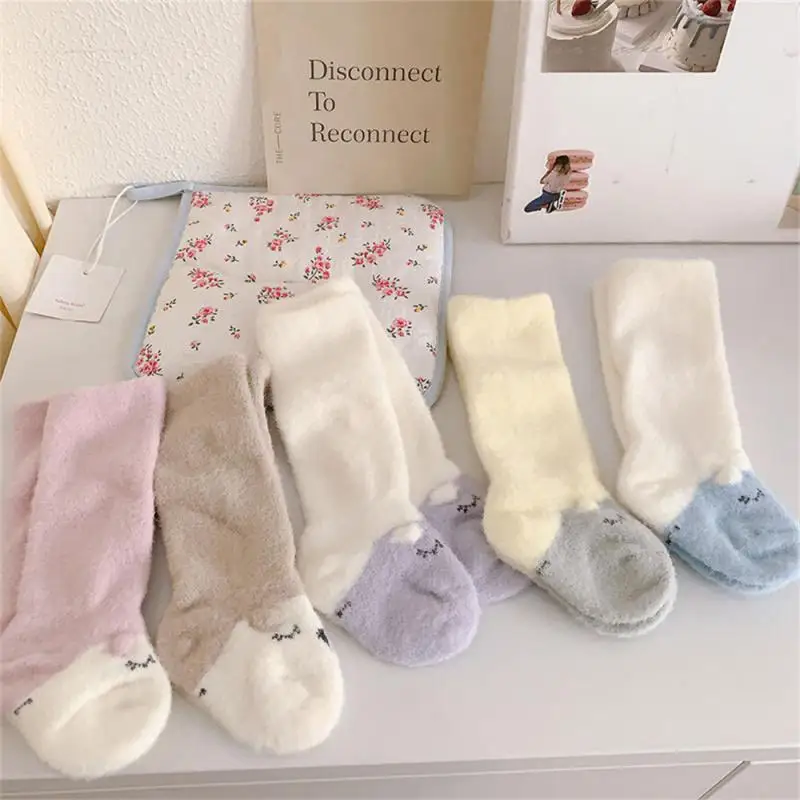 

-calf Socks Suitable For Infants And Young Children Aged 0-1 Years Old Plush Socks Extra Warm And Comfortable Plush Thicken