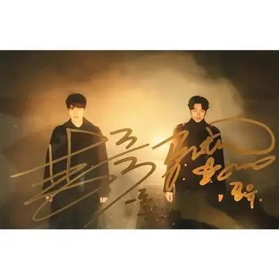 

Goblin Dokebi The Lonely and Great God Yoo Gong Dong-Wook Lee Signature Photo Hand Signed Photo Fans Collection Gift