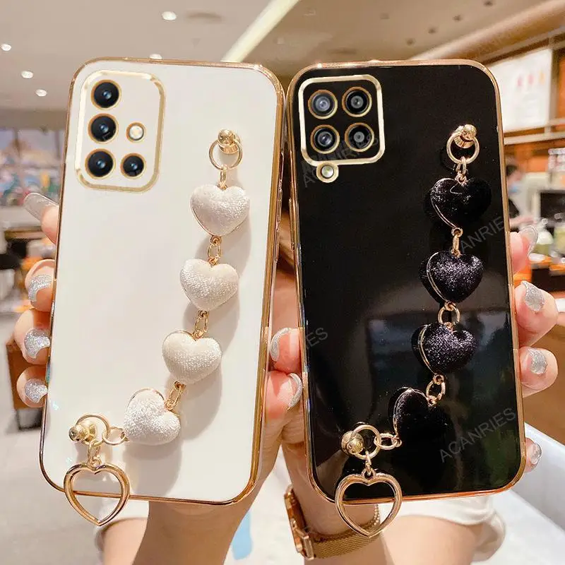 Luxury Love Heart Wrist Chain Silicone Case with Elegant Plating Finish
