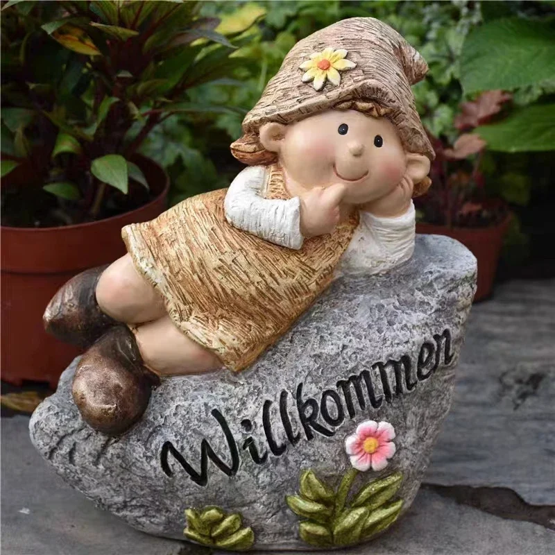 

Cute Landing Welcome Placard Outdoor Balcony Garden Layout Lying Stone Girl Guide Signs Courtyard Resin Retro Decoration