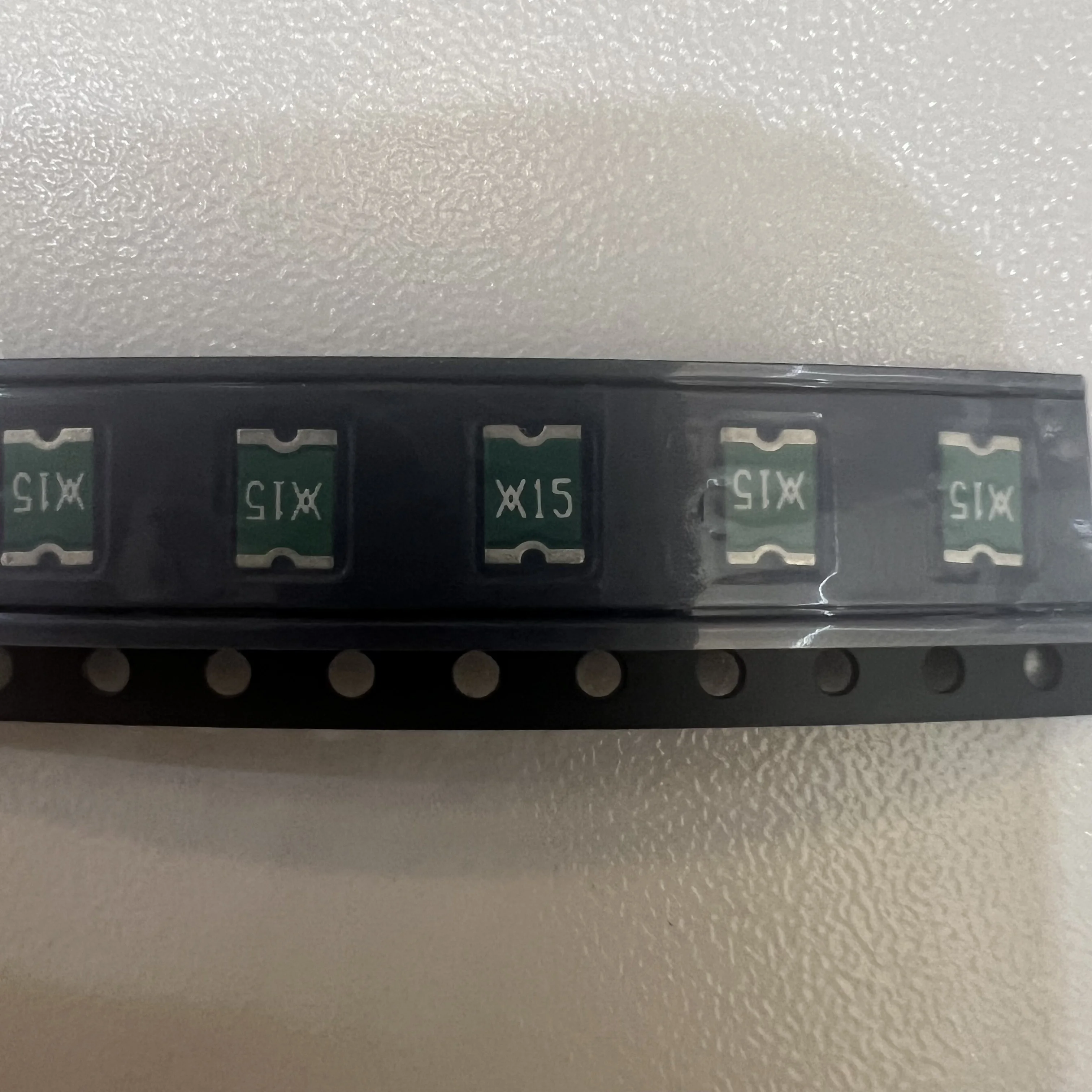 Polymeric PTC Resettable Fuse 6V 1.5 A Ih Surface Mount 1812 (4532 Metric), Concave MINISMDC150-2