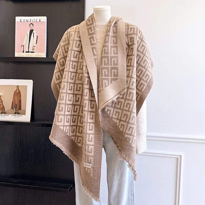 2025 Luxury Brand Women's Cashmere Scarf - Winter Warm Tasseled Allover Geometric Print Pashmina Shawl