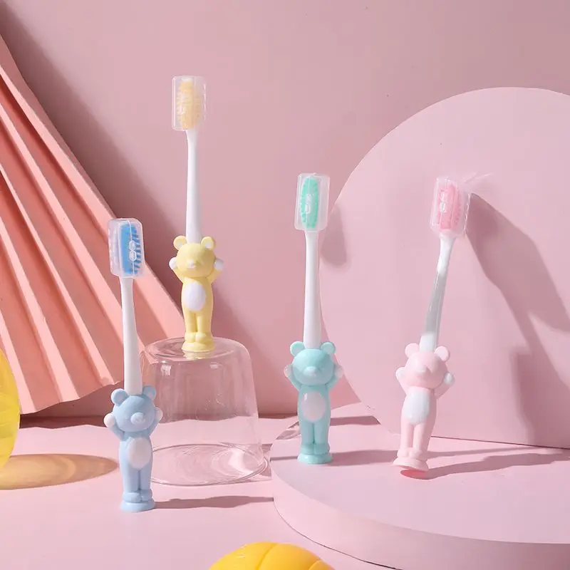 꼬마곰 흡착식 칫솔 (4개입): 여러 개 준비되어 있어  칫솔질을 더 행복하게