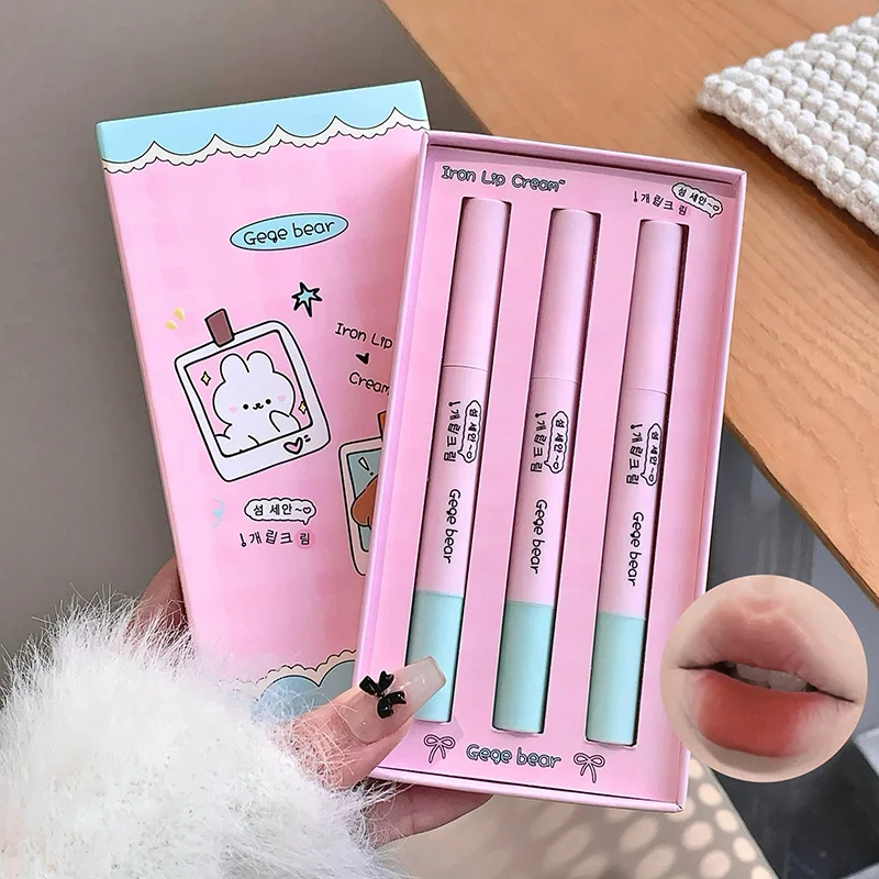 كريم جيج بير للعناية بالشفاه، عبوة من ثلاثة في علب...