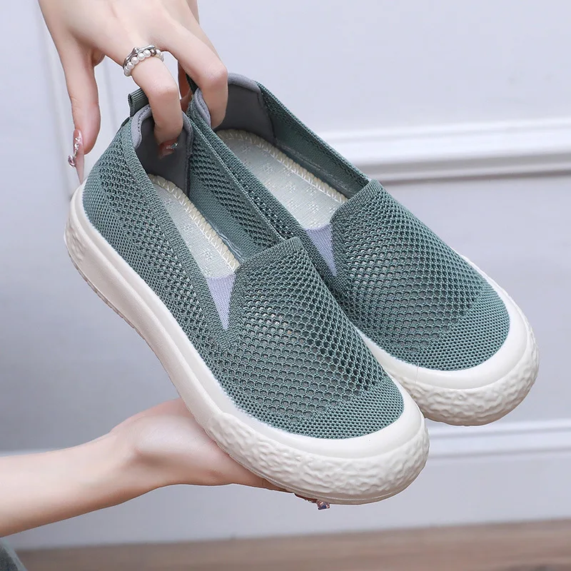 2024 New designer mesh loafers woman odorless shoes orthopedic flats women's breathable slip on lazy shoes female driving flats