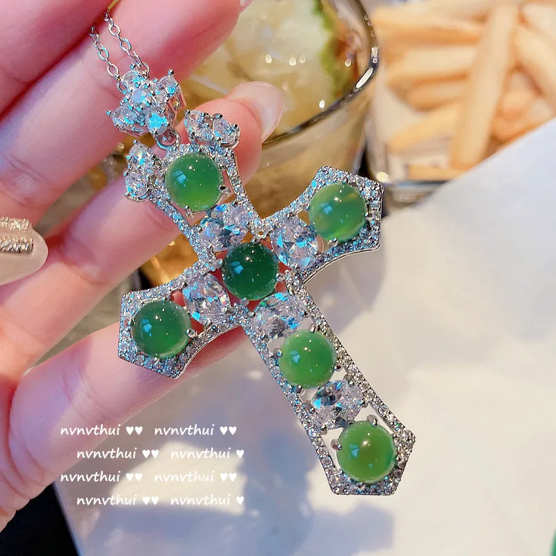 

Модное классическое ожерелье с подвеской в виде павлина с зеленым крестом и драгоценным камнем позолоченное ожерелье 18 карат