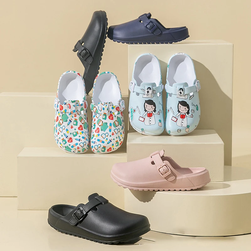 Surgical shoes for men and women breathable specialized protective clogs for doctors nurses and laboratory use sandals surgical shoes