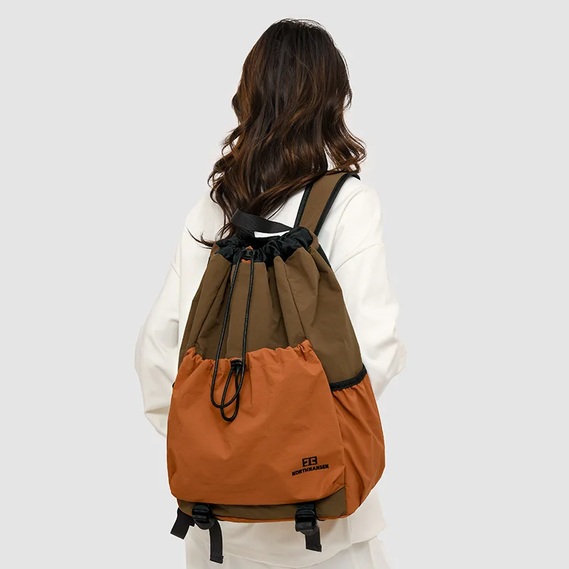 Casual Large Capacity Backpack for Commuting Students Outdoor Sports Travel