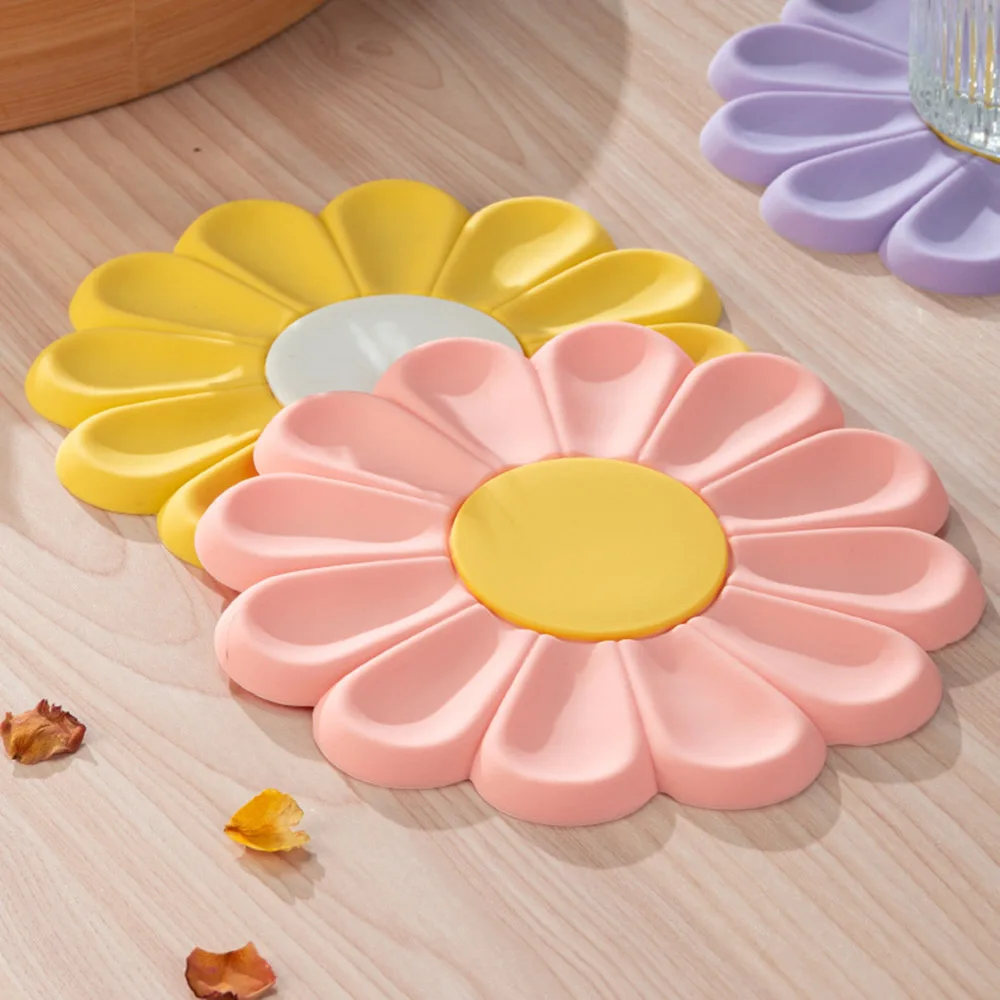 Flower Silicone Tea Coaster Table Placemats Heat Resistant 5 S9fb3d5e5b66f4e3794efc29cabb968b8G